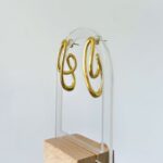 Gold Nota Küpe - Görsel 3